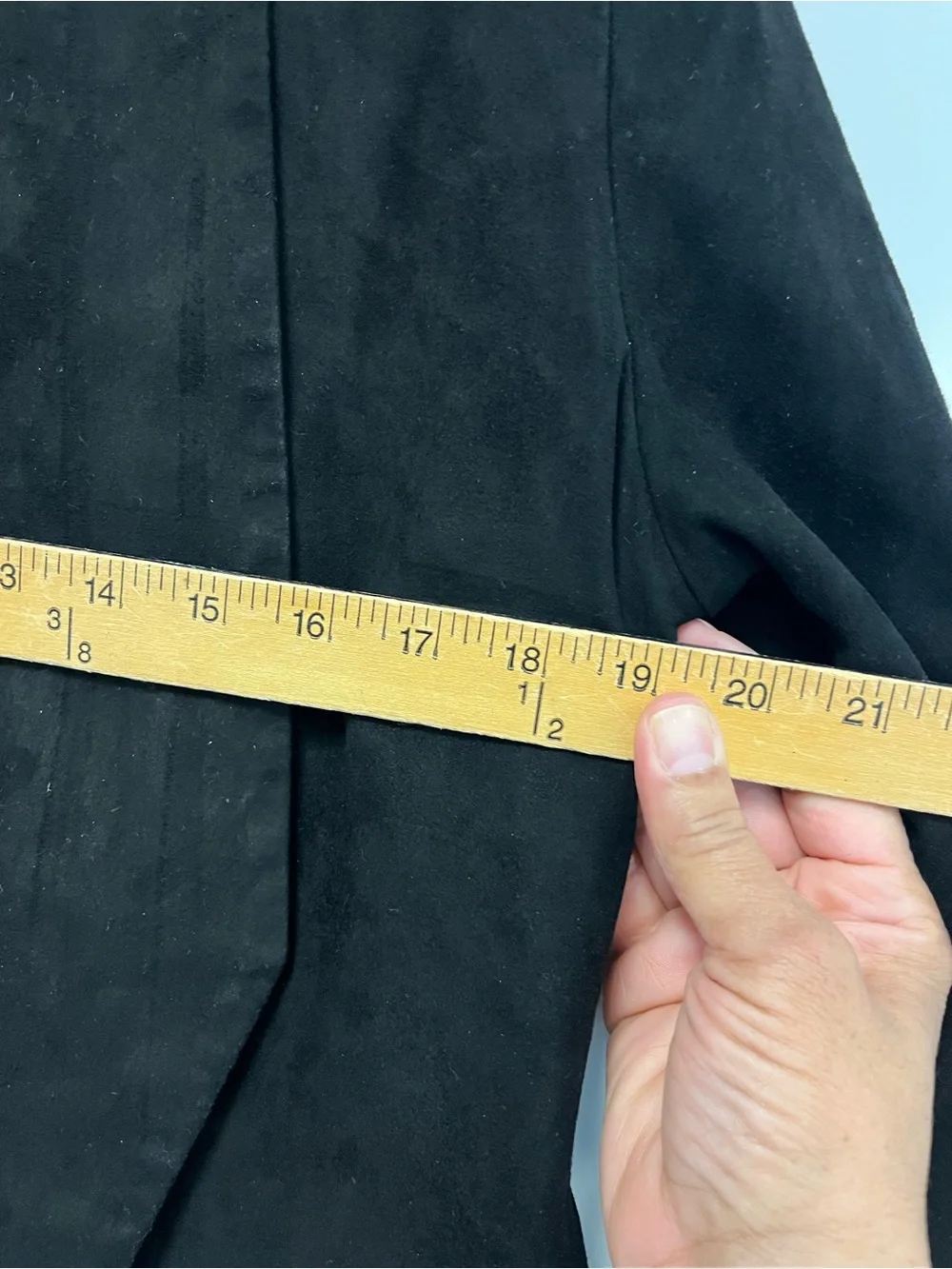 Sylvia Y‎ Mario Black Suede Open-Front Cropped Jacket Sz. M